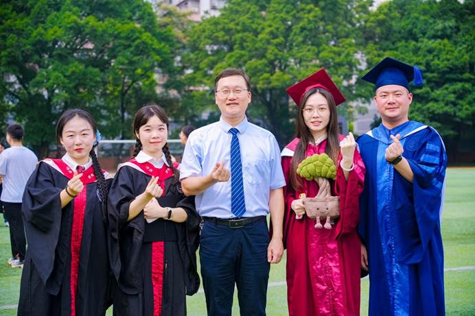 DSC01324-opq3054396000